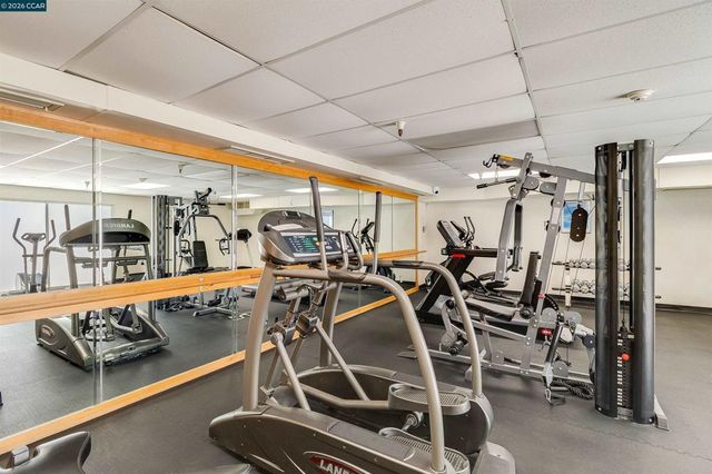 3173 Wayside Plaza 301, Walnut Creek, CA 94597