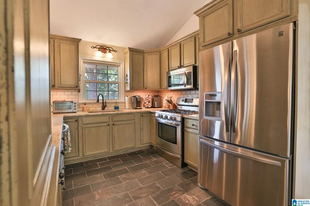1618 PINE HARBOR ROAD, Pell City, AL 35128