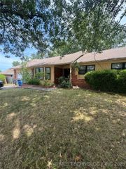 5769 S 70th East Avenue, Tulsa, OK 74145