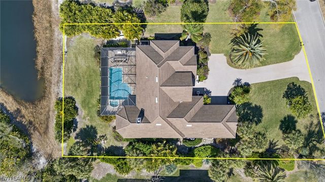 24340 Woodsage DR, Bonita Springs, FL 34134