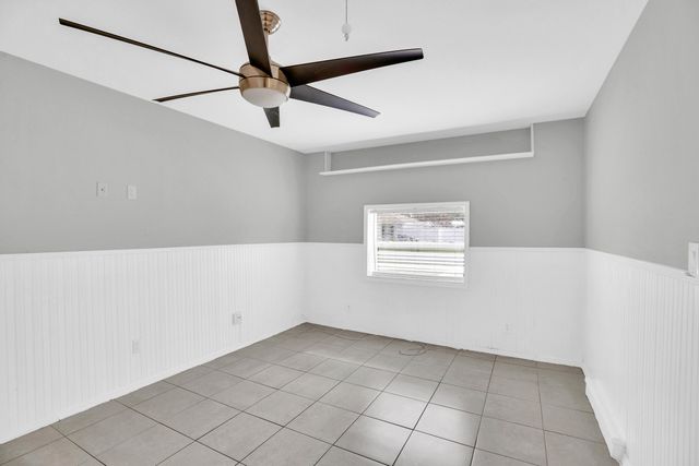 2255 15th Avenue SW, Vero Beach, FL 32962