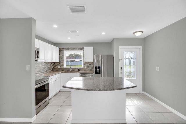 2255 15th Avenue SW, Vero Beach, FL 32962