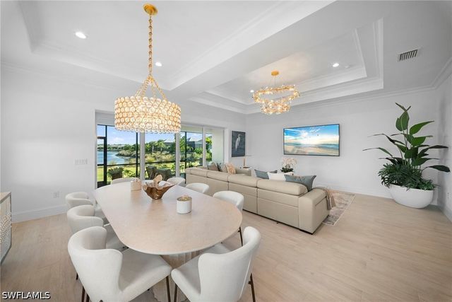 8923 Gustavia CT, Naples, FL 34112