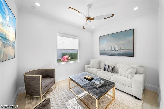 8923 Gustavia CT, Naples, FL 34112