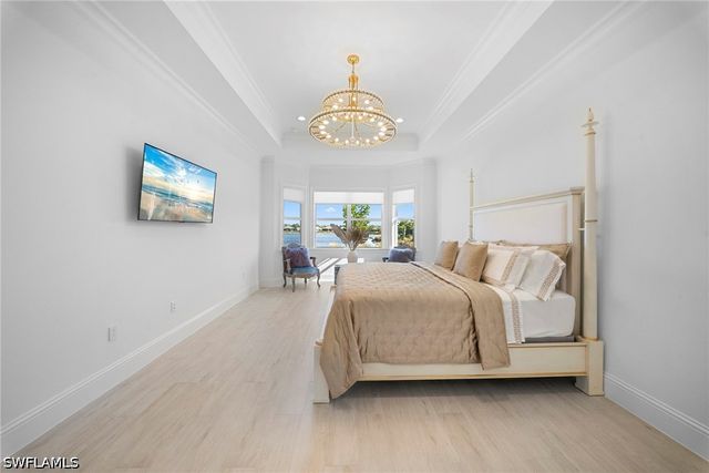 8923 Gustavia CT, Naples, FL 34112