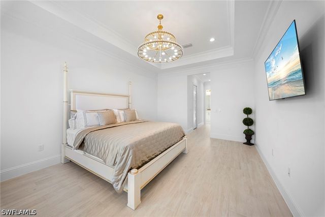 8923 Gustavia CT, Naples, FL 34112