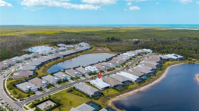 8923 Gustavia CT, Naples, FL 34112