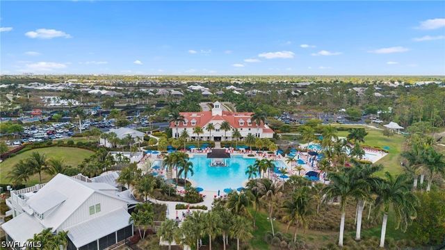 8923 Gustavia CT, Naples, FL 34112