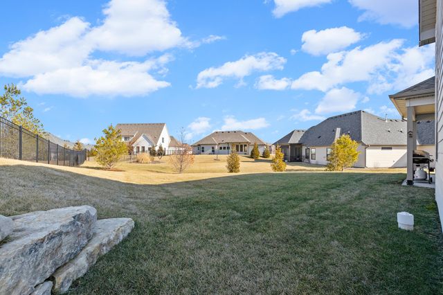 7413 BRACKENHILL DR, Columbia, MO 65203