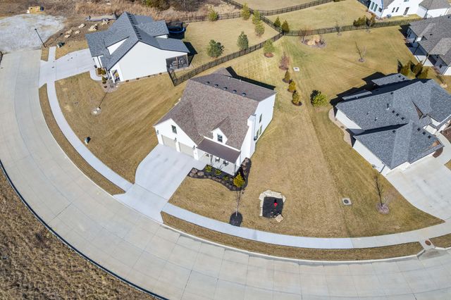 7413 BRACKENHILL DR, Columbia, MO 65203