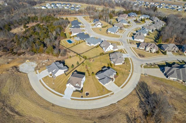 7413 BRACKENHILL DR, Columbia, MO 65203