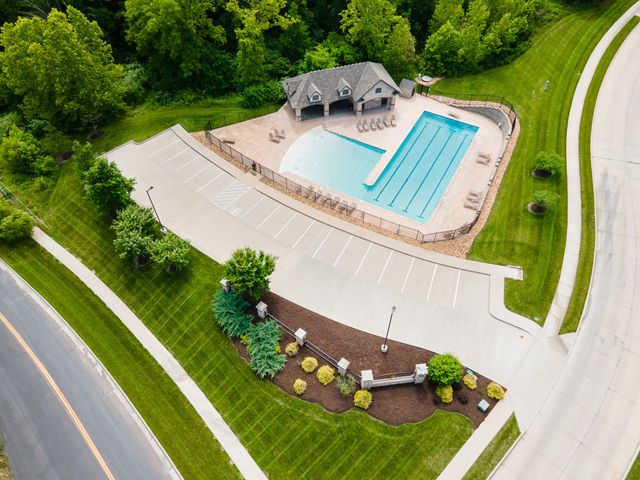 7413 BRACKENHILL DR, Columbia, MO 65203