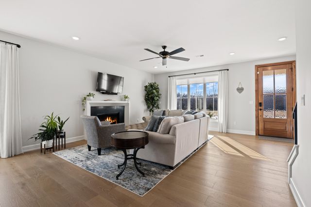 7413 BRACKENHILL DR, Columbia, MO 65203