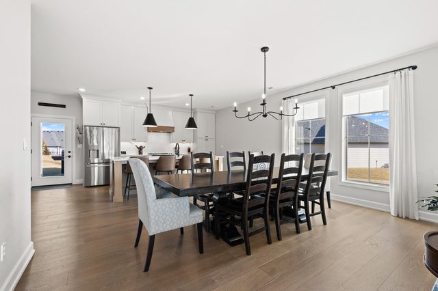 7413 BRACKENHILL DR, Columbia, MO 65203