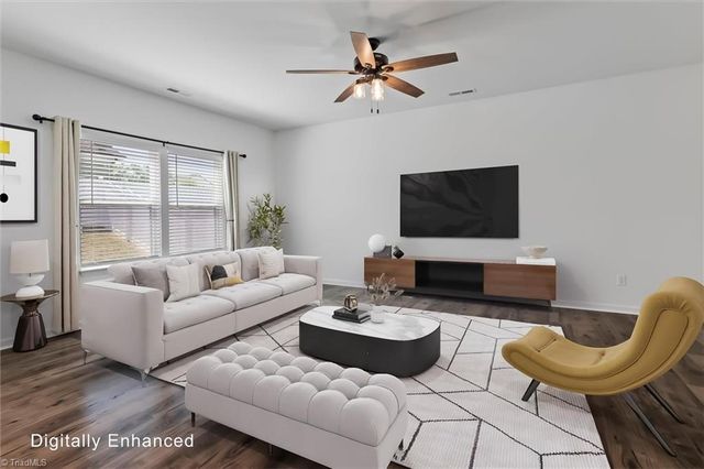 146 Centerpiece Drive, High Point, NC 27265