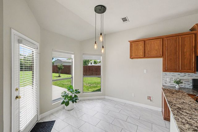 200 Hardwicke Lane, Little Elm, TX 75068