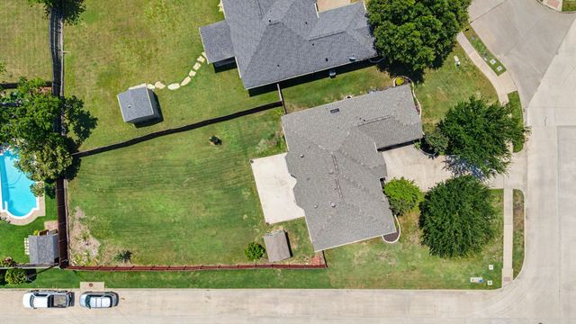 200 Hardwicke Lane, Little Elm, TX 75068