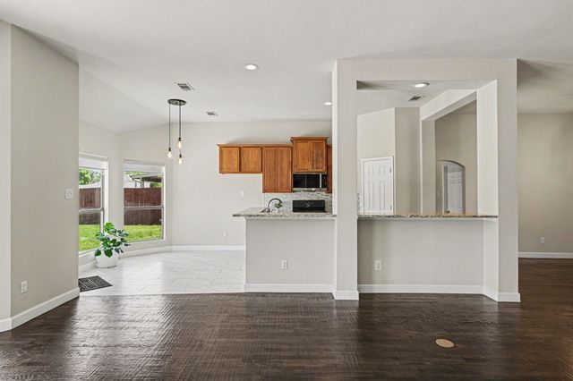 200 Hardwicke Lane, Little Elm, TX 75068