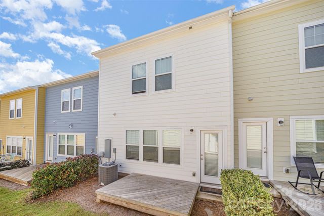 15107 Meacham Farm Drive, Huntersville, NC 28078