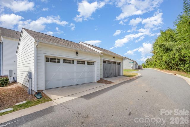 15107 Meacham Farm Drive, Huntersville, NC 28078