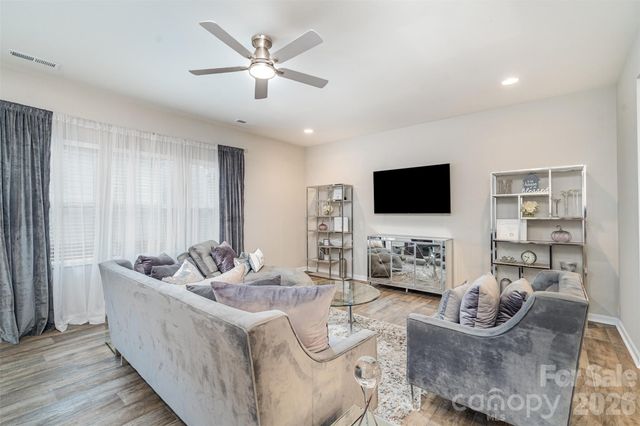 15107 Meacham Farm Drive, Huntersville, NC 28078