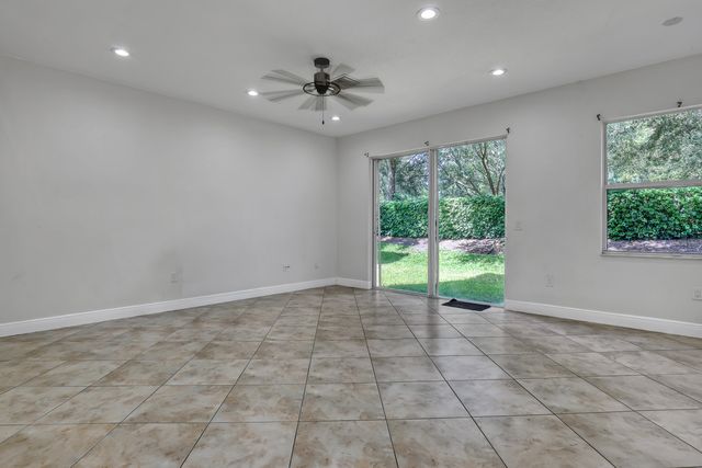 10585 COCOBOLO Way, Boynton Beach, FL 33437