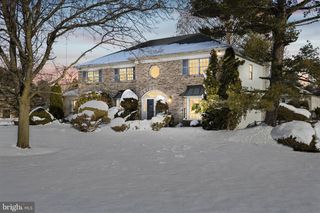 1733 BRITTANY DR, Ambler, PA 19002