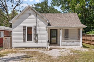 407 East Turner Street, Springfield, MO 65803