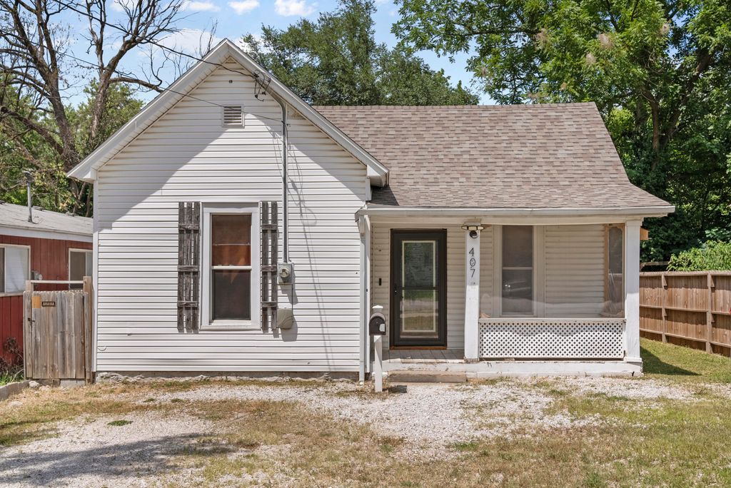 407 East Turner Street, Springfield, MO 65803