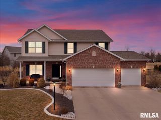 2623 W STONEHENGE Court, Peoria, IL 61615
