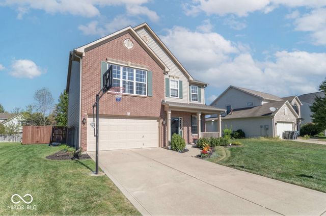 1030 Fountain Grass Drive, Greenwood, IN 46143