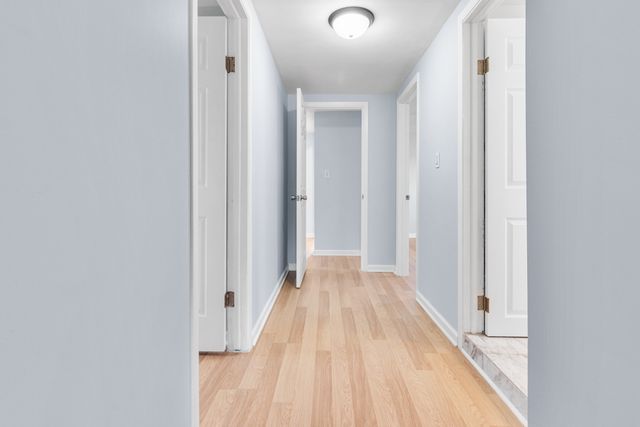 7424 W 57th Place, Summit, IL 60501