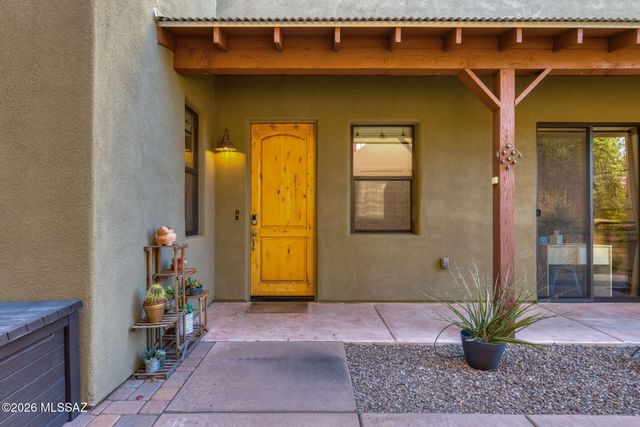 263 E Croydon Park Road, Tucson, AZ 85704
