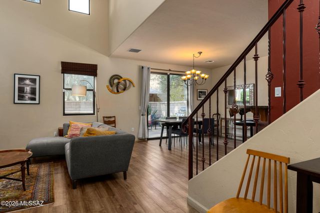 263 E Croydon Park Road, Tucson, AZ 85704