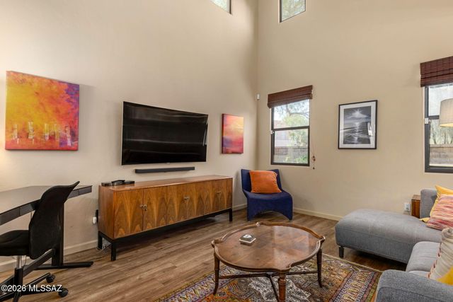 263 E Croydon Park Road, Tucson, AZ 85704
