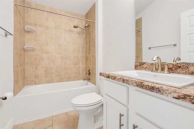 140 KRENSON BAY LOOP, Winter Haven, FL 33881