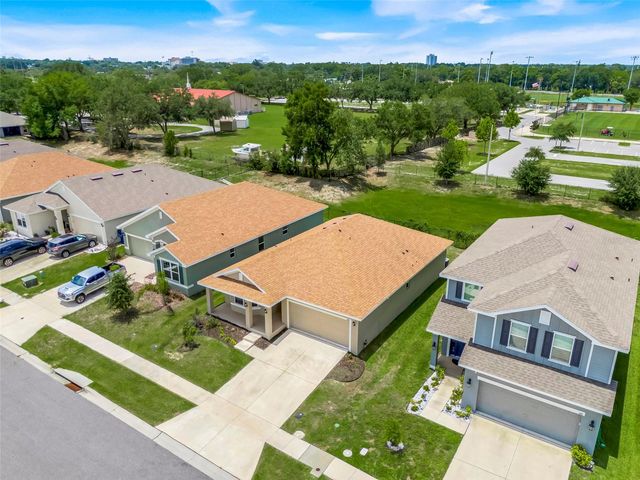 140 KRENSON BAY LOOP, Winter Haven, FL 33881