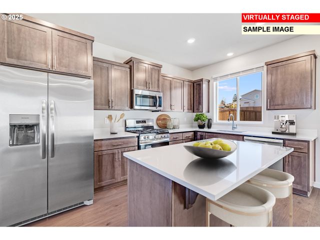 3230 MISTY Ln, Forest Grove, OR 97116