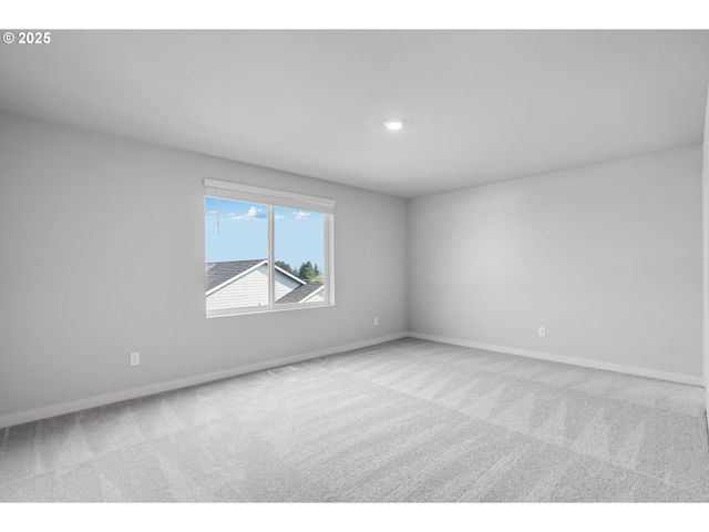 3230 MISTY Ln, Forest Grove, OR 97116