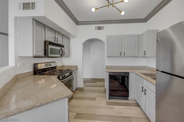 5525 West Flamingo Road 1020, Las Vegas, NV 89103