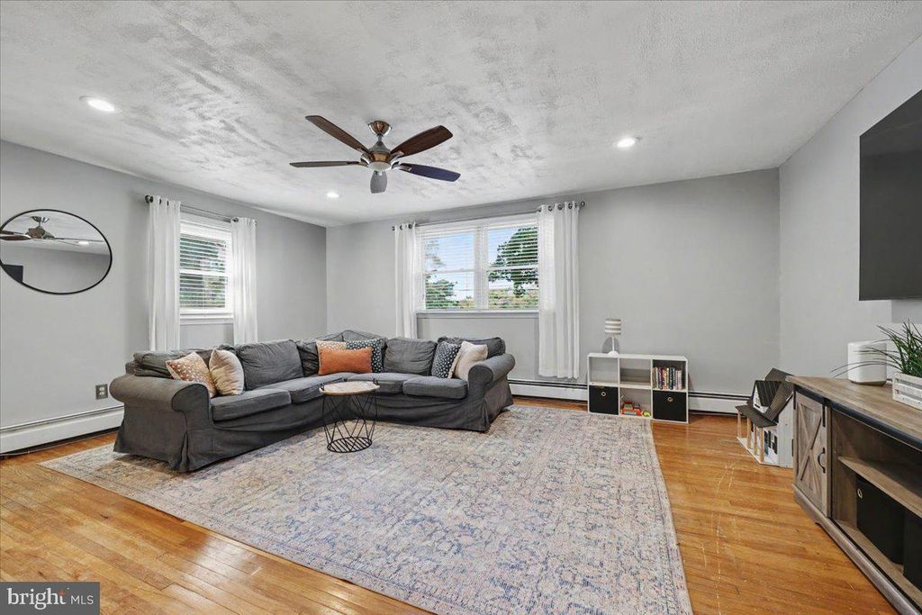 603 LINDA LN, NORRISTOWN, PA 19401 — photo 5