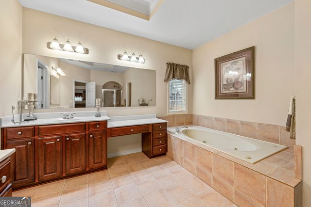 7621 Forest Glen Way, Lithia Springs, GA 30122