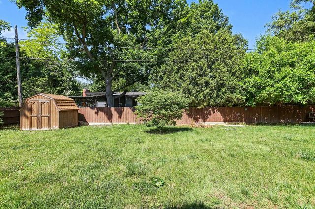 1449 Lathrup Avenue, Saginaw, MI 48638