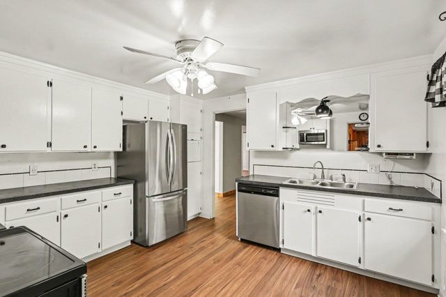 1449 Lathrup Avenue, Saginaw, MI 48638