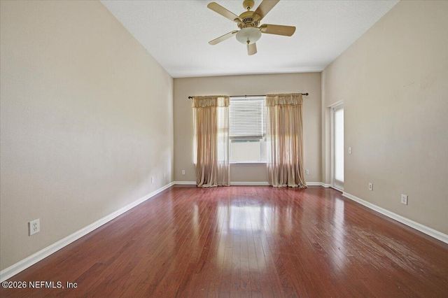 10642 ROUNDWOOD GLEN Court, Jacksonville, FL 32256