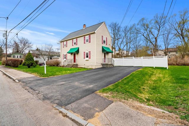 23 Second Street, Somersworth, NH 03878