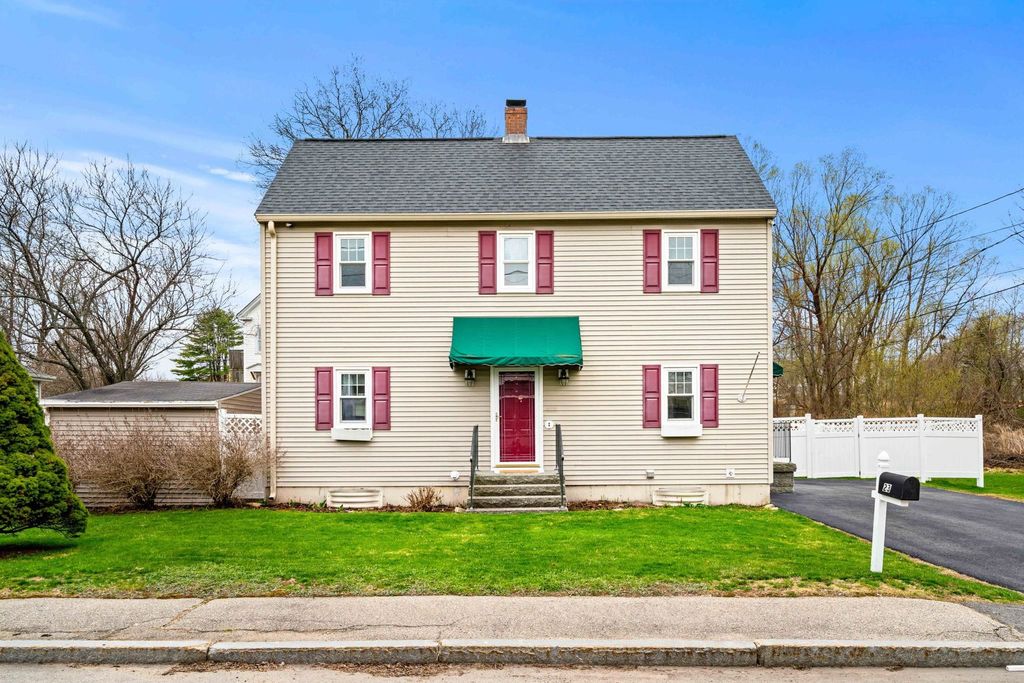 23 Second Street, Somersworth, NH 03878