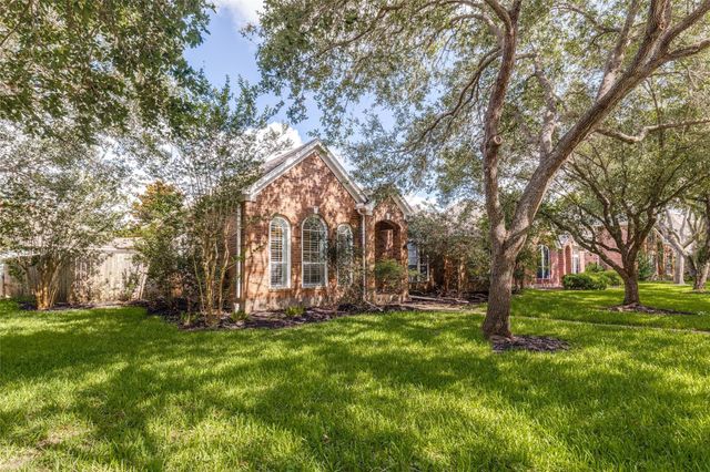 1734 Heddon Falls Drive, Sugar Land, TX 77479