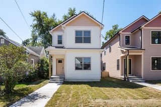 409 E Granger Avenue, Des Moines, IA 50315