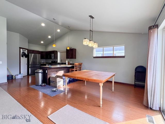96 Thatch Wood, Bozeman, MT 59718